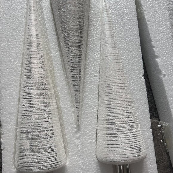 Set Of 3 Glass Christmas Trees Hand Painted - In Box 11", 12.75, 14.75" - Picture 4 of 4